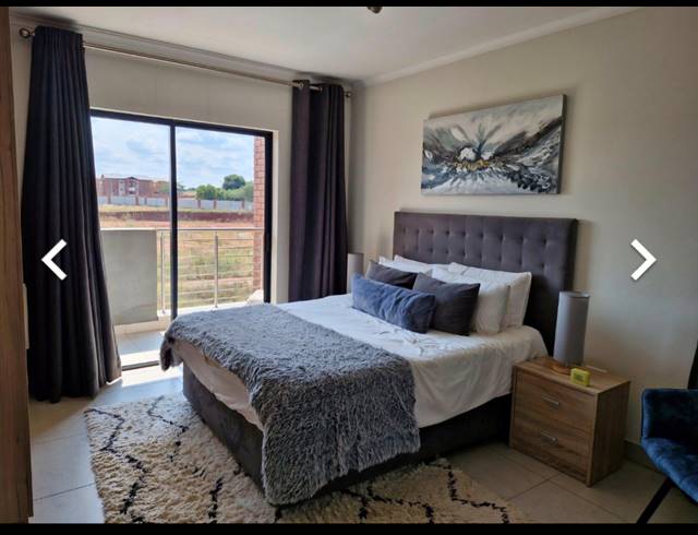 2 BEDROOM TOWNHOUSE TO LET IN GLEN MARAIS